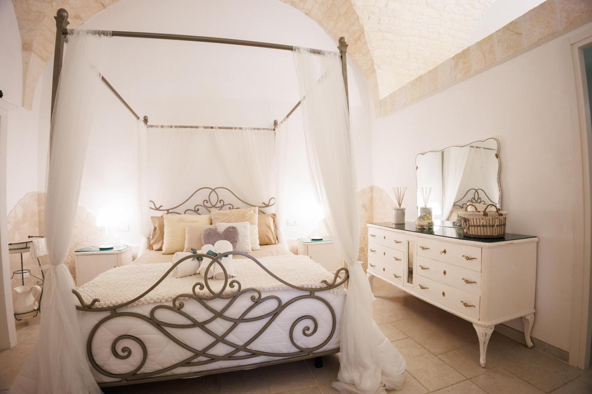 Un Giorno Bellissimo Suite & Spa Martina Franca Exterior foto